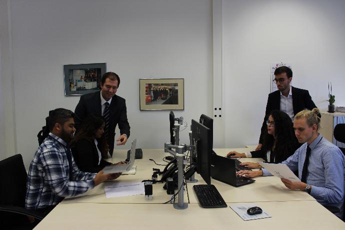 Contact Us Mr Group - Best Gradient Photos in High Resolution